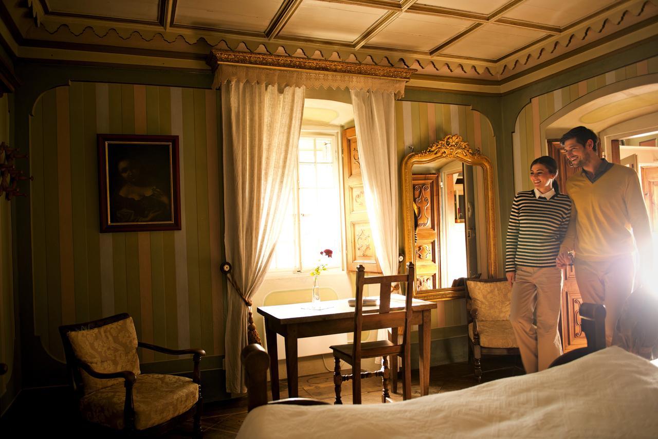 Palazzo Gamboni Swiss Historic Hotel Comologno Bagian luar foto